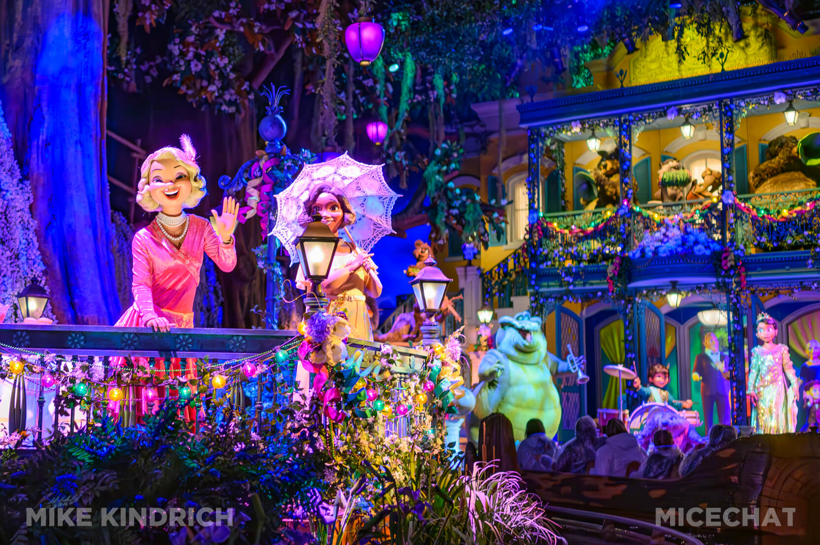 , DISNEYLAND UPDATE – Stormy Skies, Rising Moons & Delayed Debuts