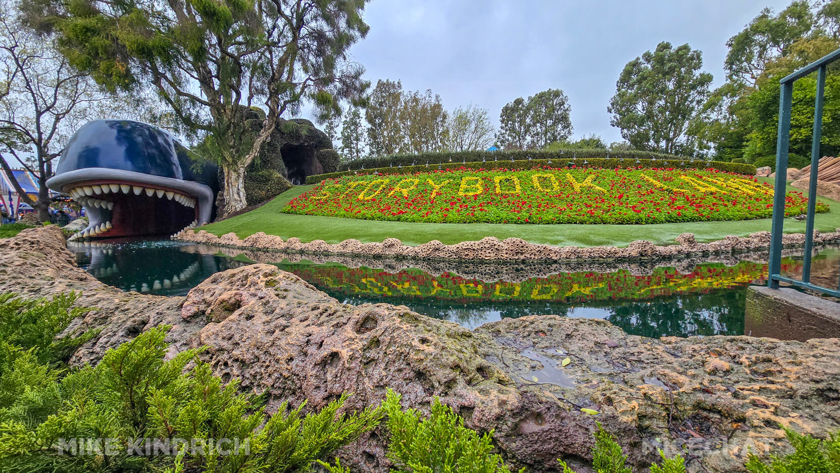 , DISNEYLAND UPDATE – Stormy Skies, Rising Moons & Delayed Debuts