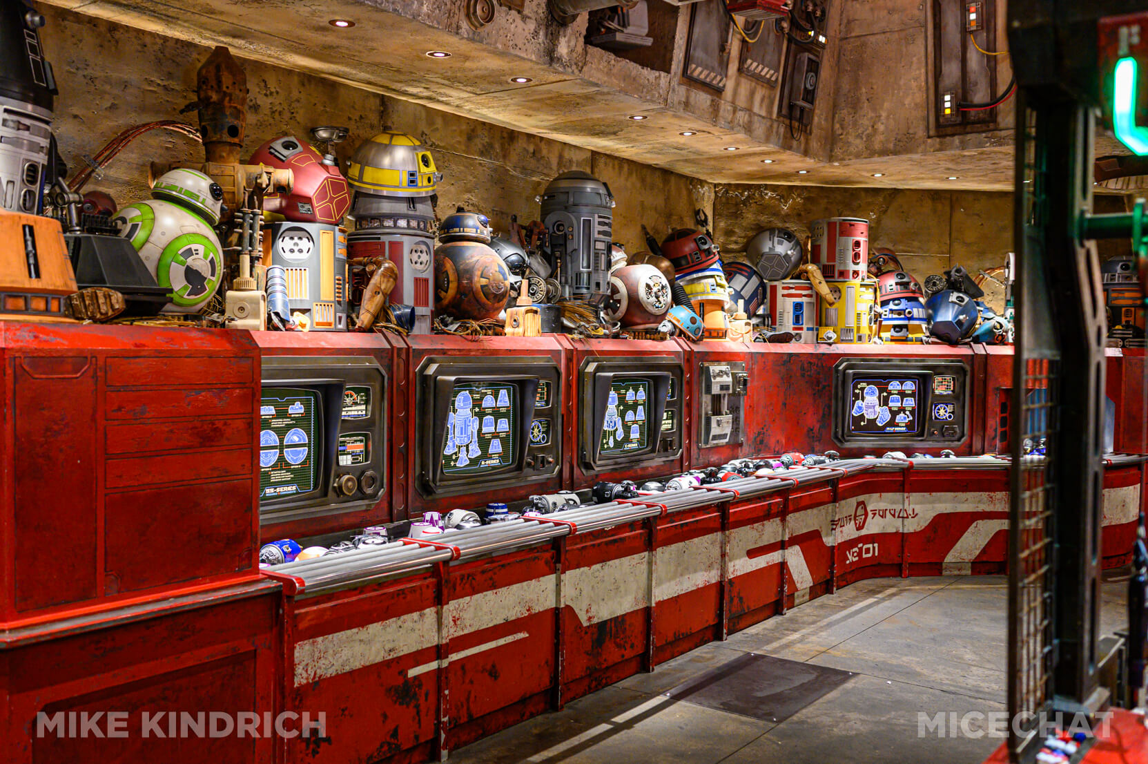 , DISNEYLAND UPDATE: Skywalker Steps In, Red Car Rolls Out & Mystery Solved!