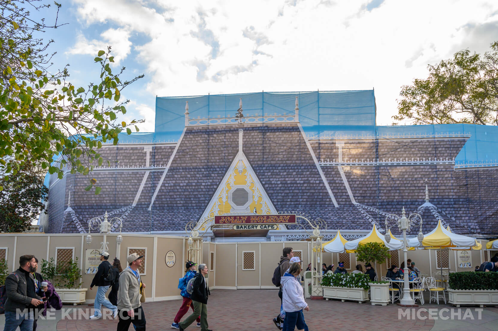 , DISNEYLAND UPDATE: End of the Line & Blasts from the Past!