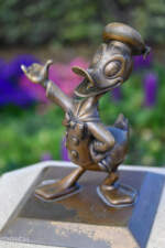 Disneyland_Partners Statue_Brass Figures_Donald Duck