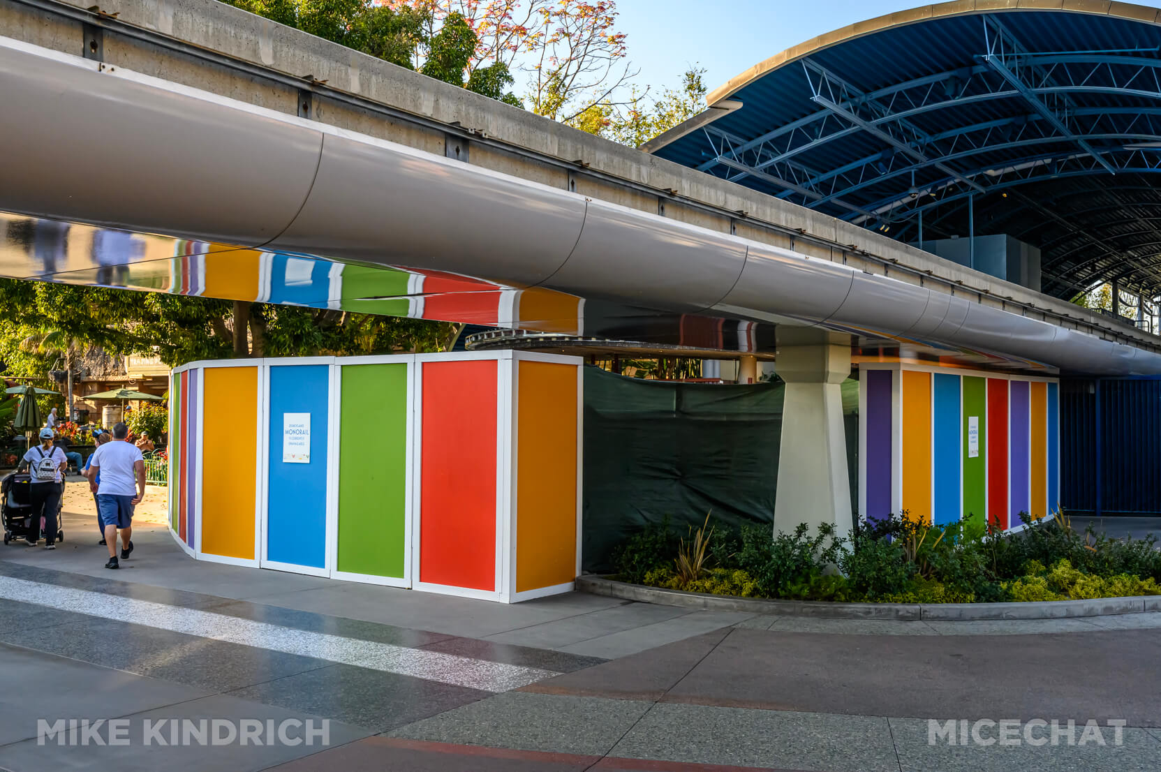 , DISNEYLAND UPDATE: Festival Bites, Soarin&rsquo; Flights & Crowds in Sight!