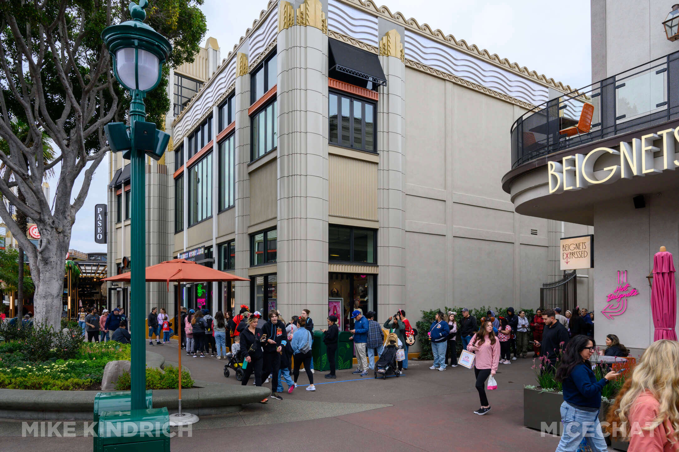 , DISNEYLAND UPDATE: End of the Line & Blasts from the Past!