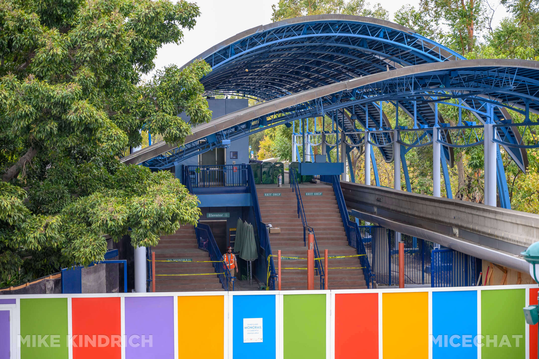, DISNEYLAND UPDATE: End of the Line & Blasts from the Past!