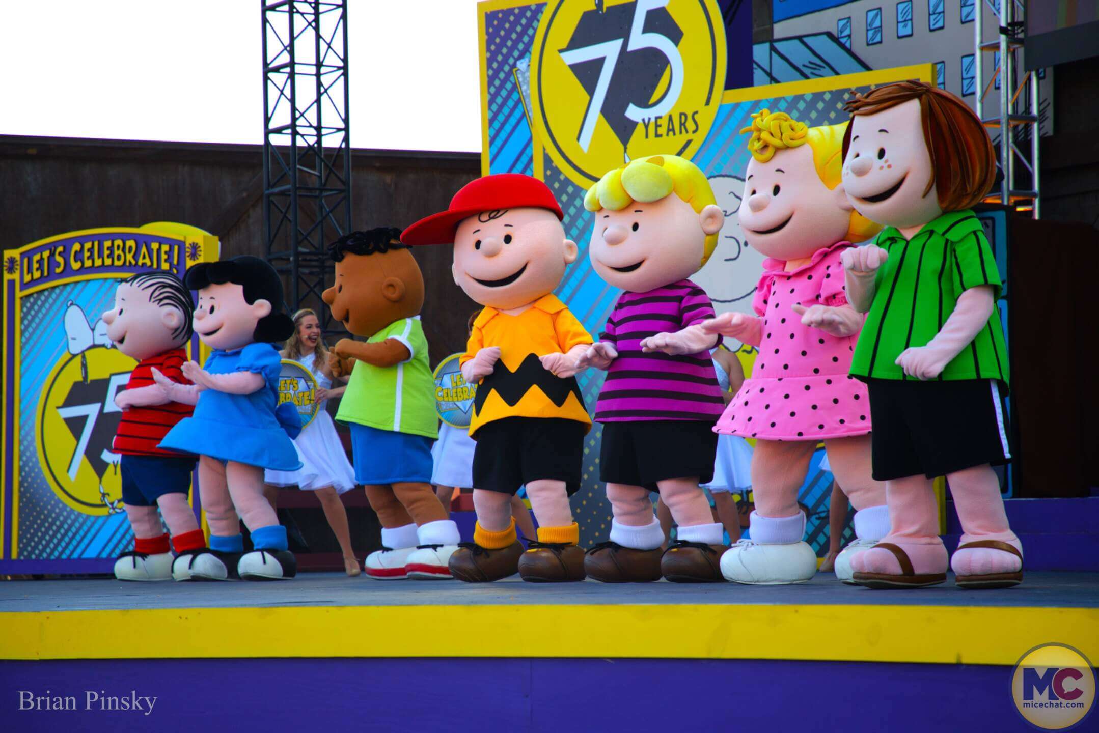 Peanuts Celebration, Knott&rsquo;s Peanuts Celebration 2026: New Show, New Treats & More News