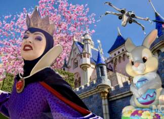 DISNEYLAND UPDATE: Packed Parks, Show Shuttered & A Galaxy Too Far