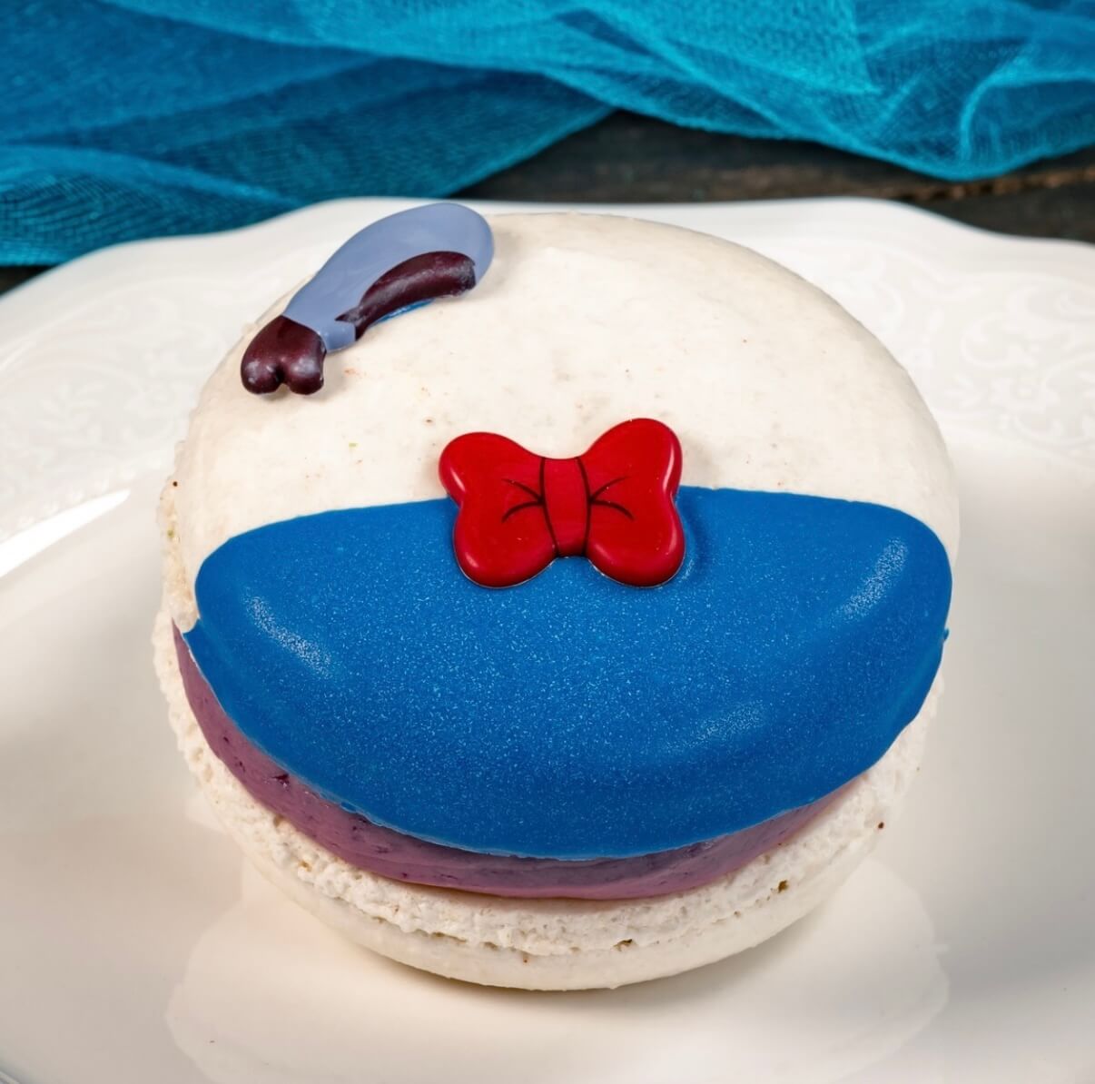 , DISNEYLAND UPDATE: Packed Parks, Show Shuttered & A Galaxy Too Far