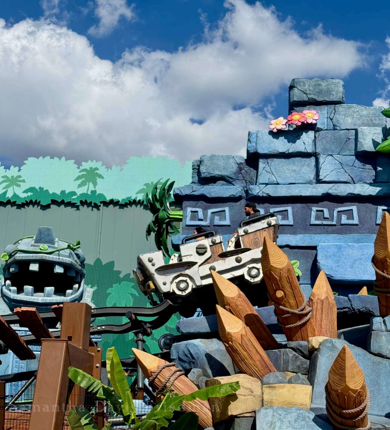 Super Nintendo World, NOW OPEN! Epic Universe Super Nintendo World – Let’s a-Go!
