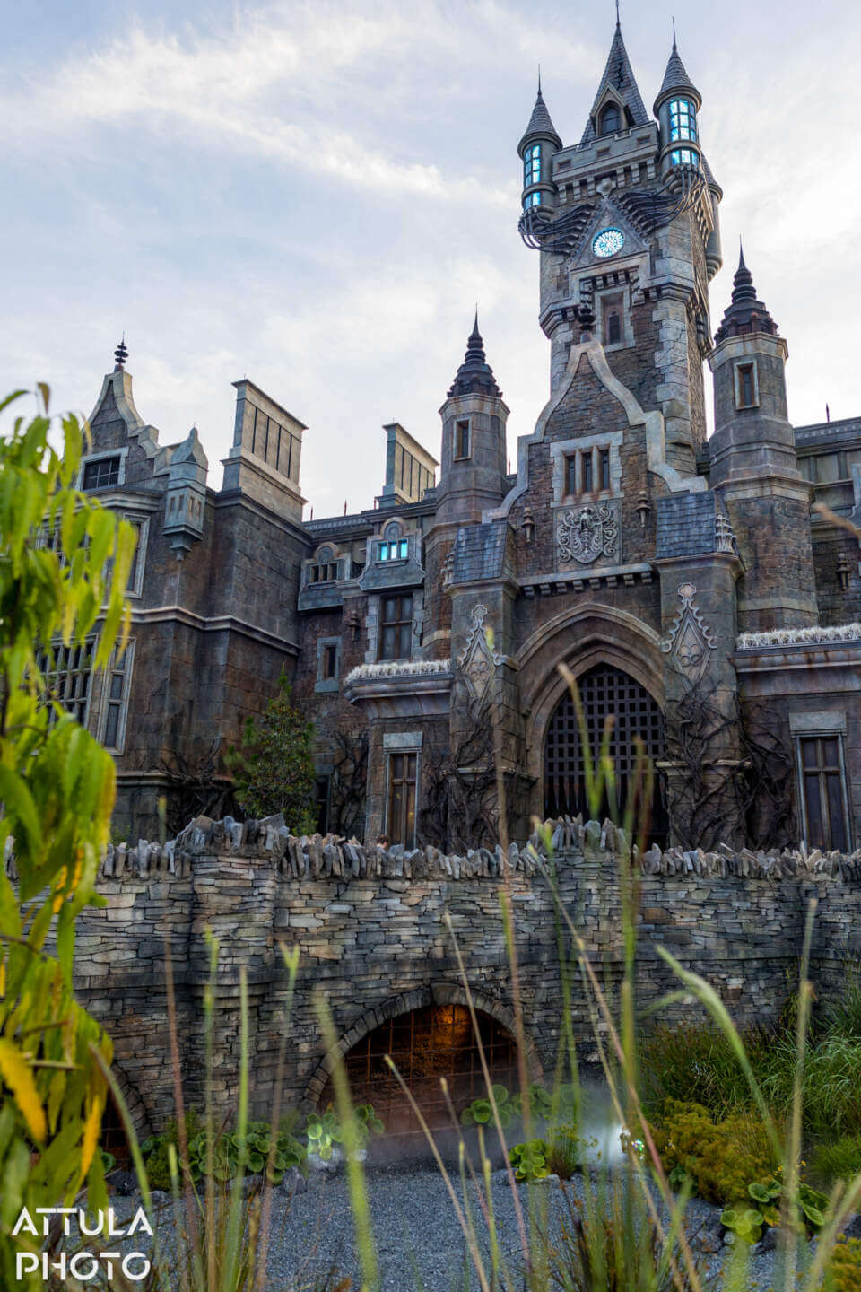Dark Universe, NOW OPEN! Epic Universe Dark Universe Guide – It’s Alive!