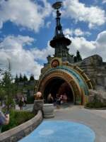 Epic-Universe-Isle-of-Berk-Portal