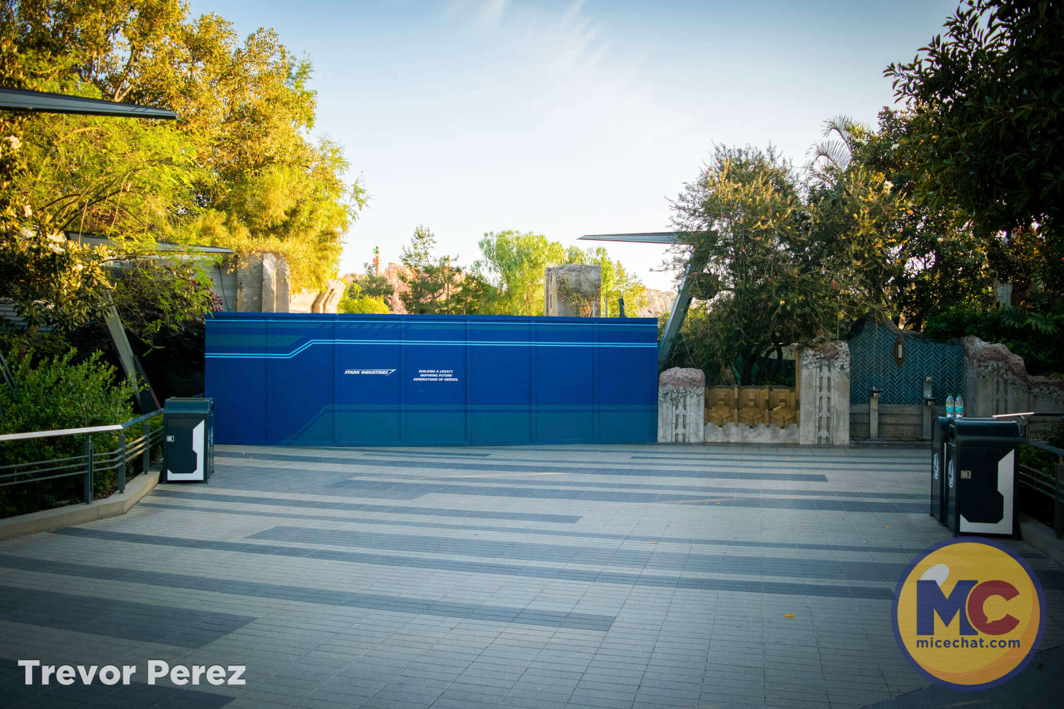 , DISNEYLAND UPDATE: Kim’s Goodbye, Coco’s Hello, Pandora Puzzlement & Construction Craziness!