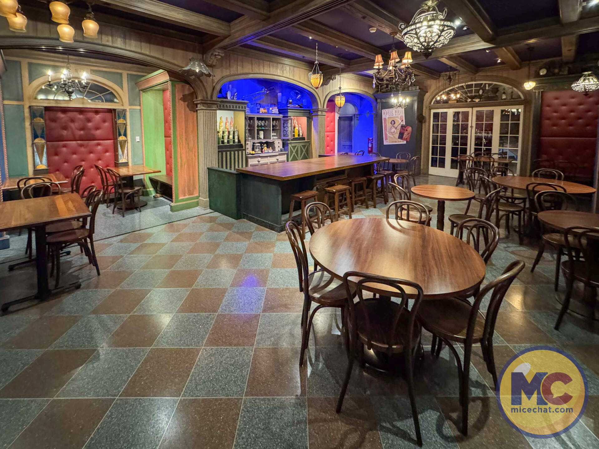 , DISNEYLAND UPDATE: Park Glow-Up, Red Guardian Drops In & Storefront Shake-Ups!