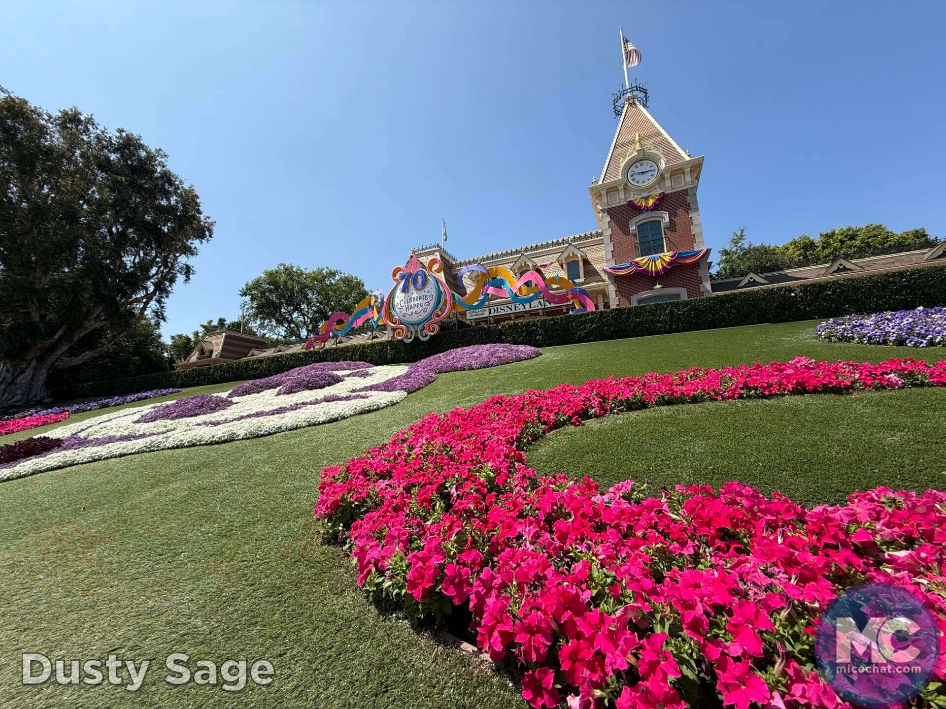 , DISNEYLAND UPDATE: Tiki Treats, Dancing Feats & Banana Beats!