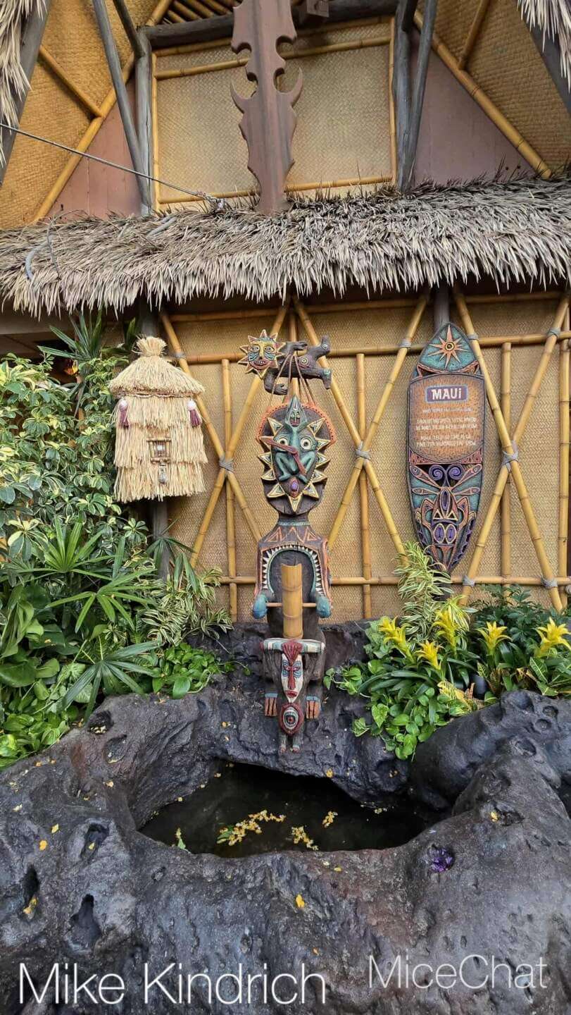 , DISNEYLAND UPDATE: Pirates Unplugged, Leota’s Legacy & Bubble Bonanza