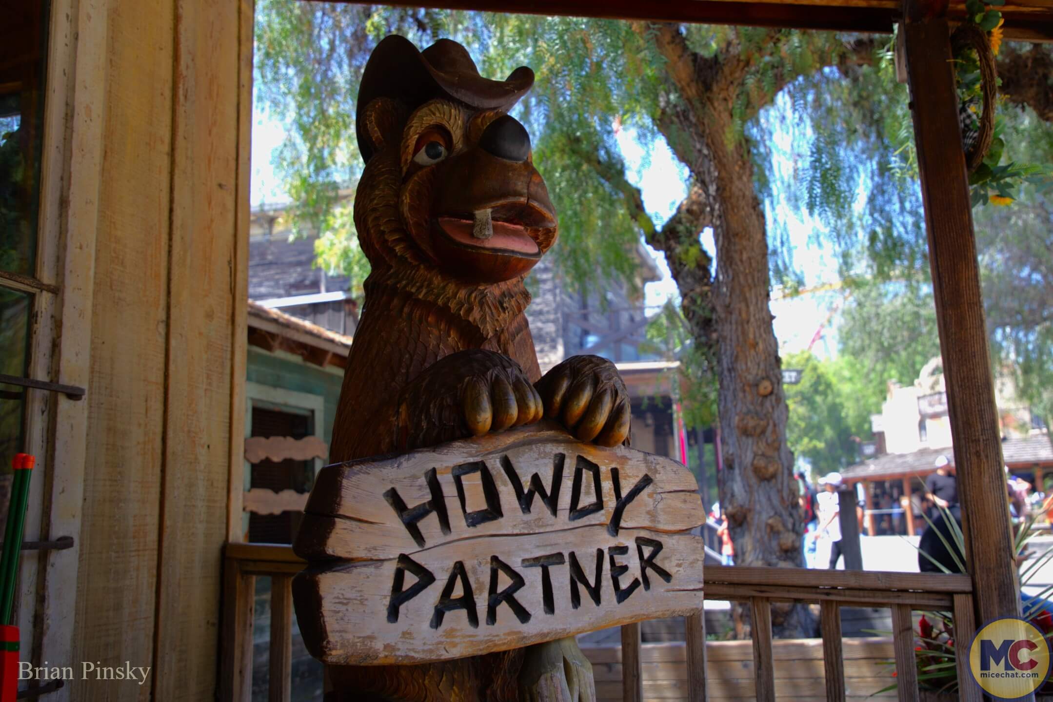 Knott’s Berry Farm construction update, Knott’s Berry Farm Update: Loops, Splashes, and Season Passes