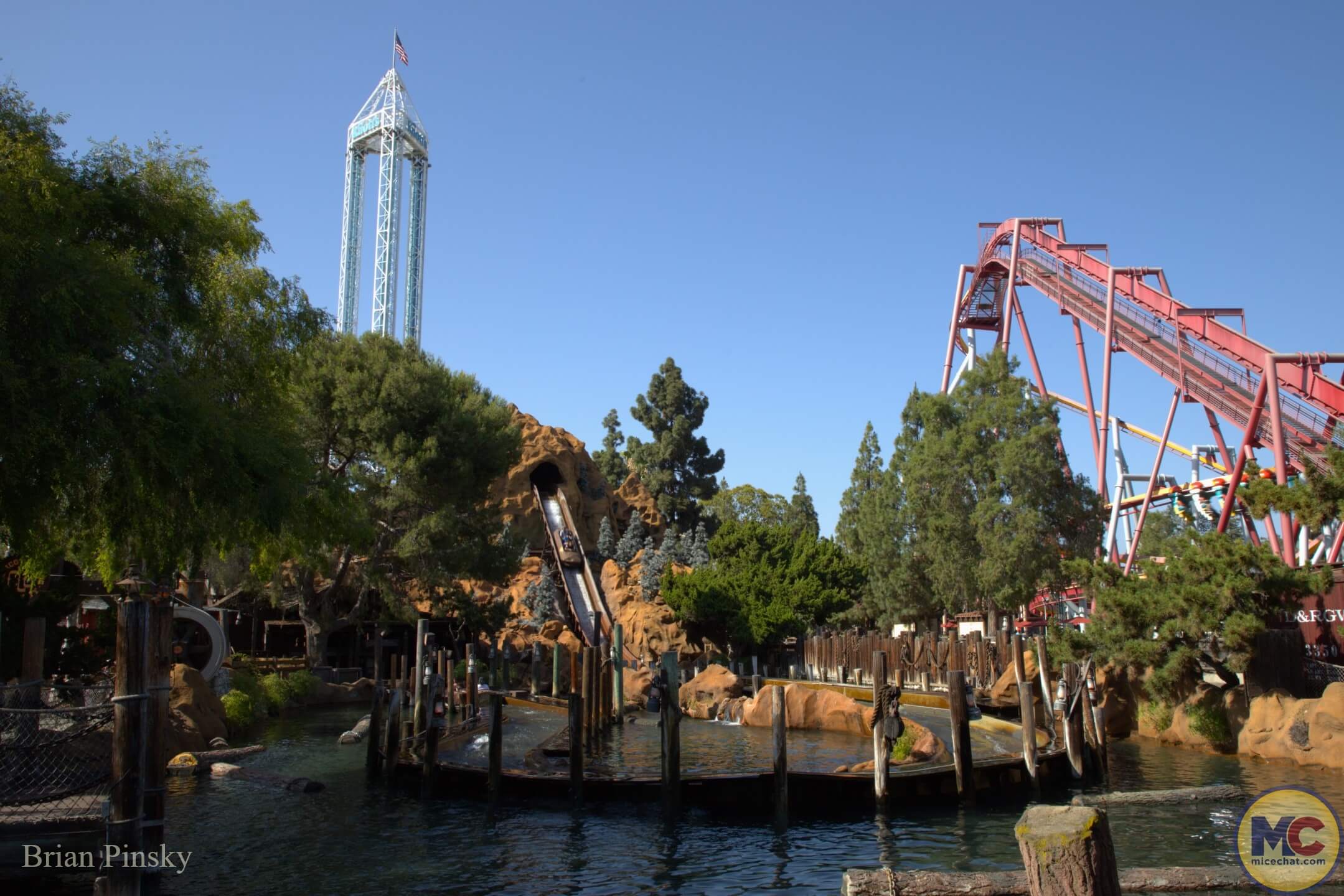 Knott’s Berry Farm construction update, Knott’s Berry Farm Update: Loops, Splashes, and Season Passes