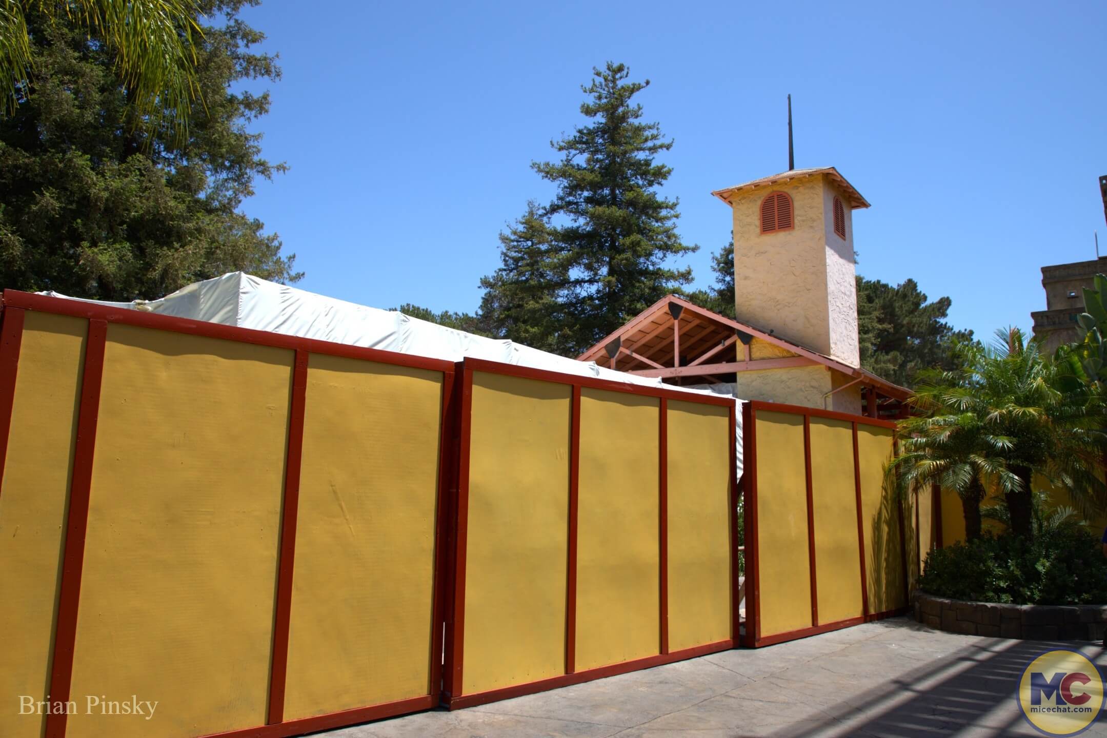 Knott’s Berry Farm construction update, Knott’s Berry Farm Update: Loops, Splashes, and Season Passes