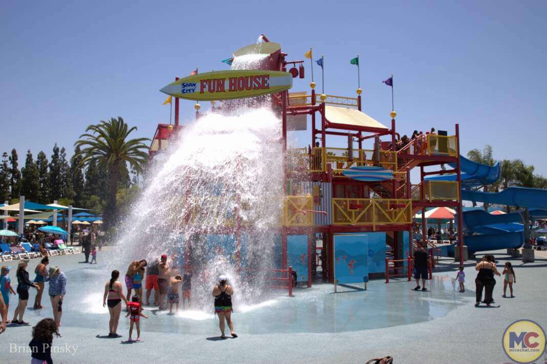 Knott&rsquo;s Berry Farm construction update, Knott’s Berry Farm Update: Loops, Splashes, and Season Passes