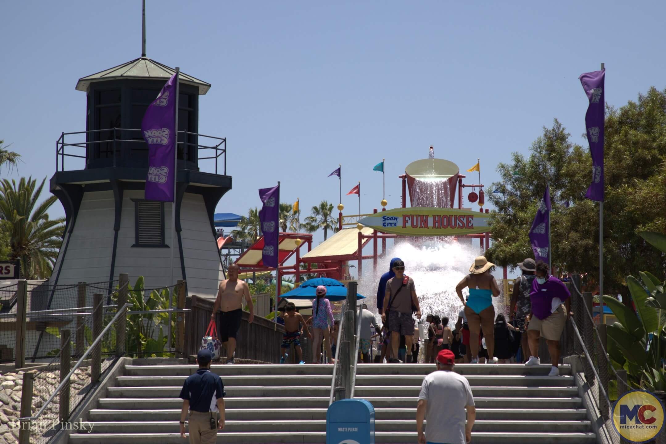 Knott’s Berry Farm construction update, Knott’s Berry Farm Update: Loops, Splashes, and Season Passes