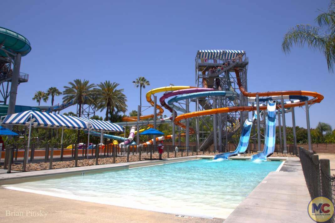 Knott&rsquo;s Berry Farm construction update, Knott’s Berry Farm Update: Loops, Splashes, and Season Passes