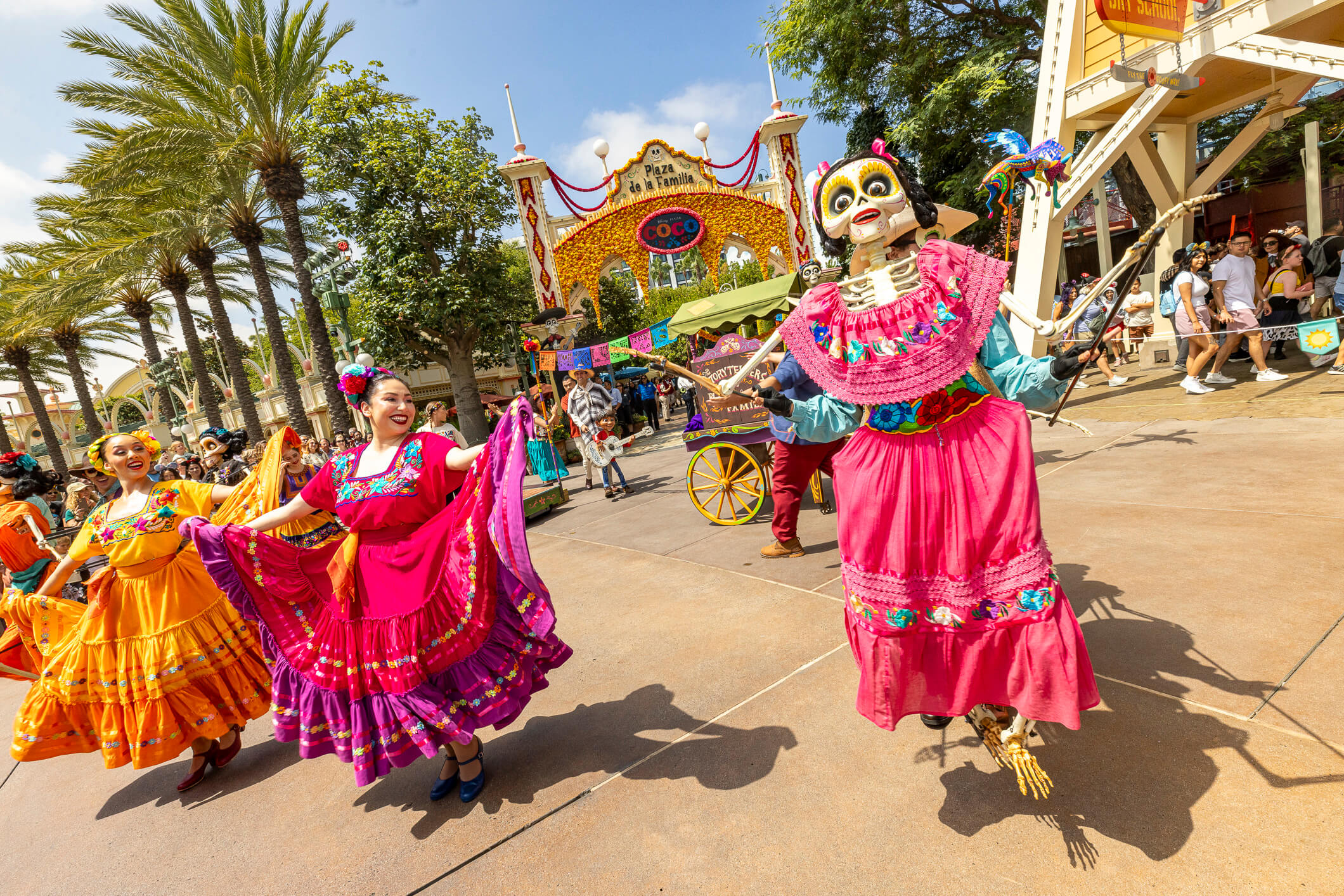 , DISNEYLAND UPDATE: Guest Injury, Expansion News & Disneyland Blues