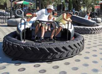 Yesterland: Retired Tires (Luigi’s Flying Tires) at Cars Land Yesterland: Luigi’s Flying Tires at Cars Land