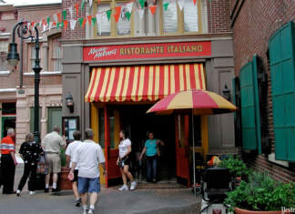 Yesterland: Mama Melrose’s Ristorante Italiano at Disney’s Hollywood Studios Yesterland: Mama Melrose’s Ristorante Italiano