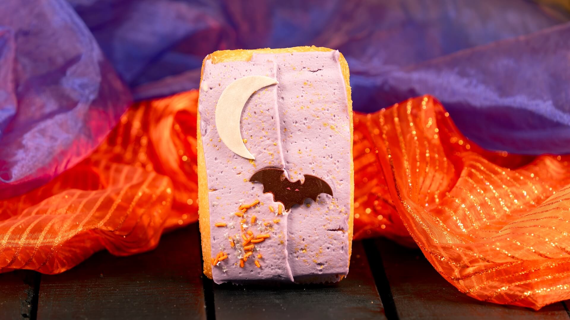 Halloween Time Disneyland 2025, DISNEYLAND HALLOWEEN TREATS 2025: Eat, Drink & Be Scary!
