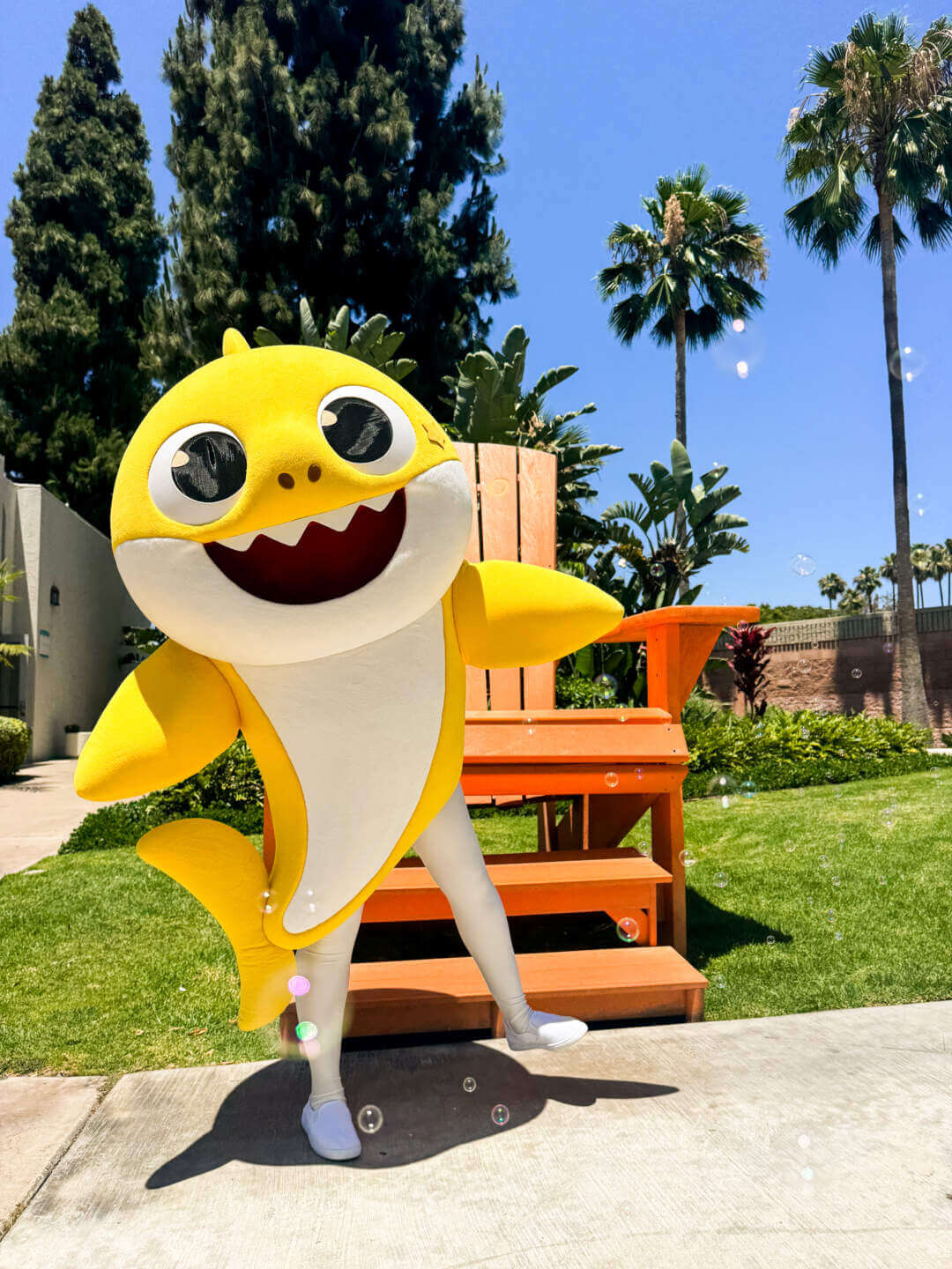 Baby Shark, Baby Shark Brings Summer Fun to the Howard Johnson Anaheim Hotel!