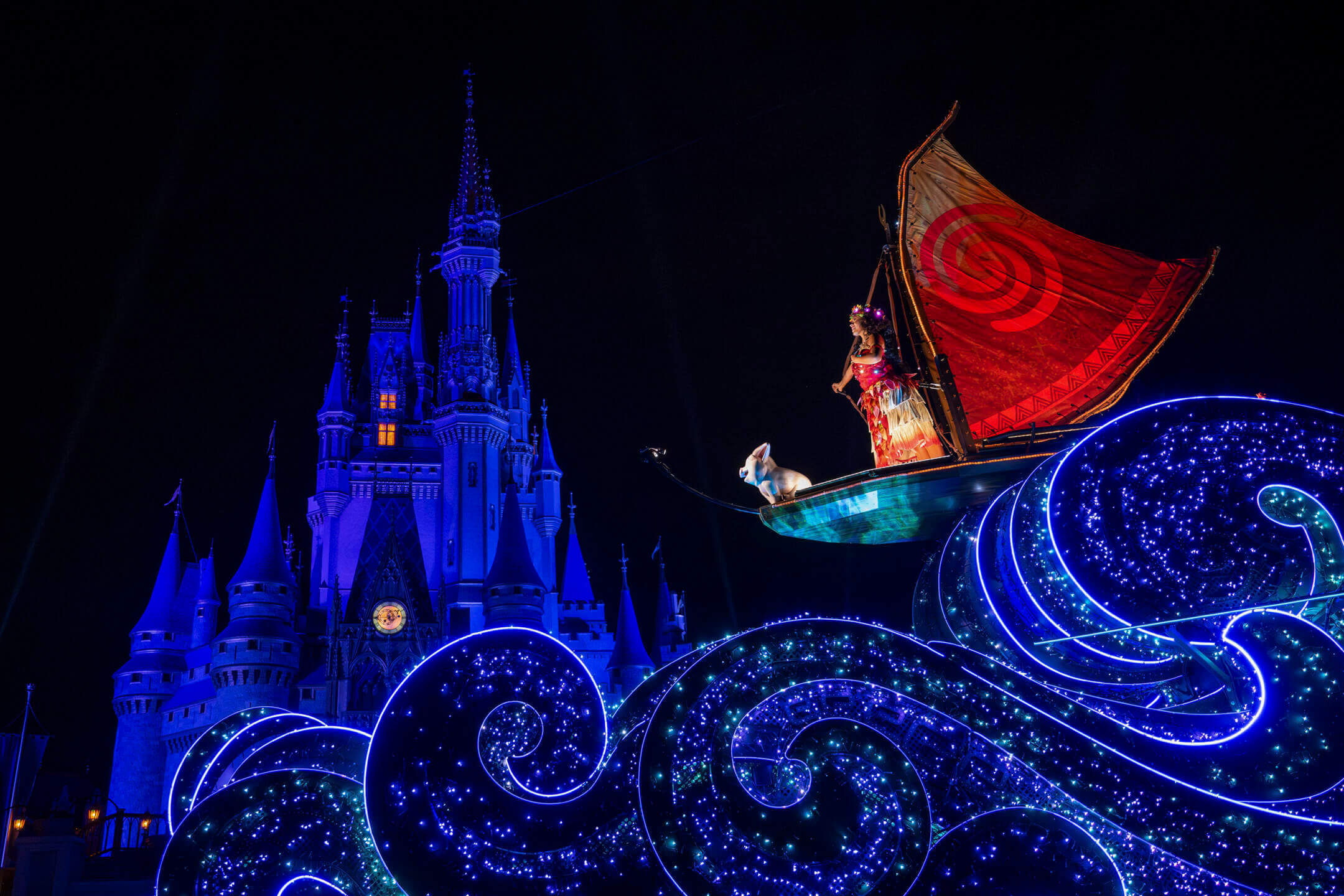 Starlight Parade, WDW UPDATE: New Parade, Revived Ride & A Not-So-Merry Goodbye