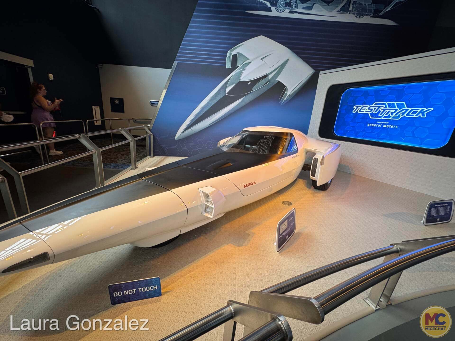 Starlight Parade, WDW UPDATE: New Parade, Revived Ride & A Not-So-Merry Goodbye