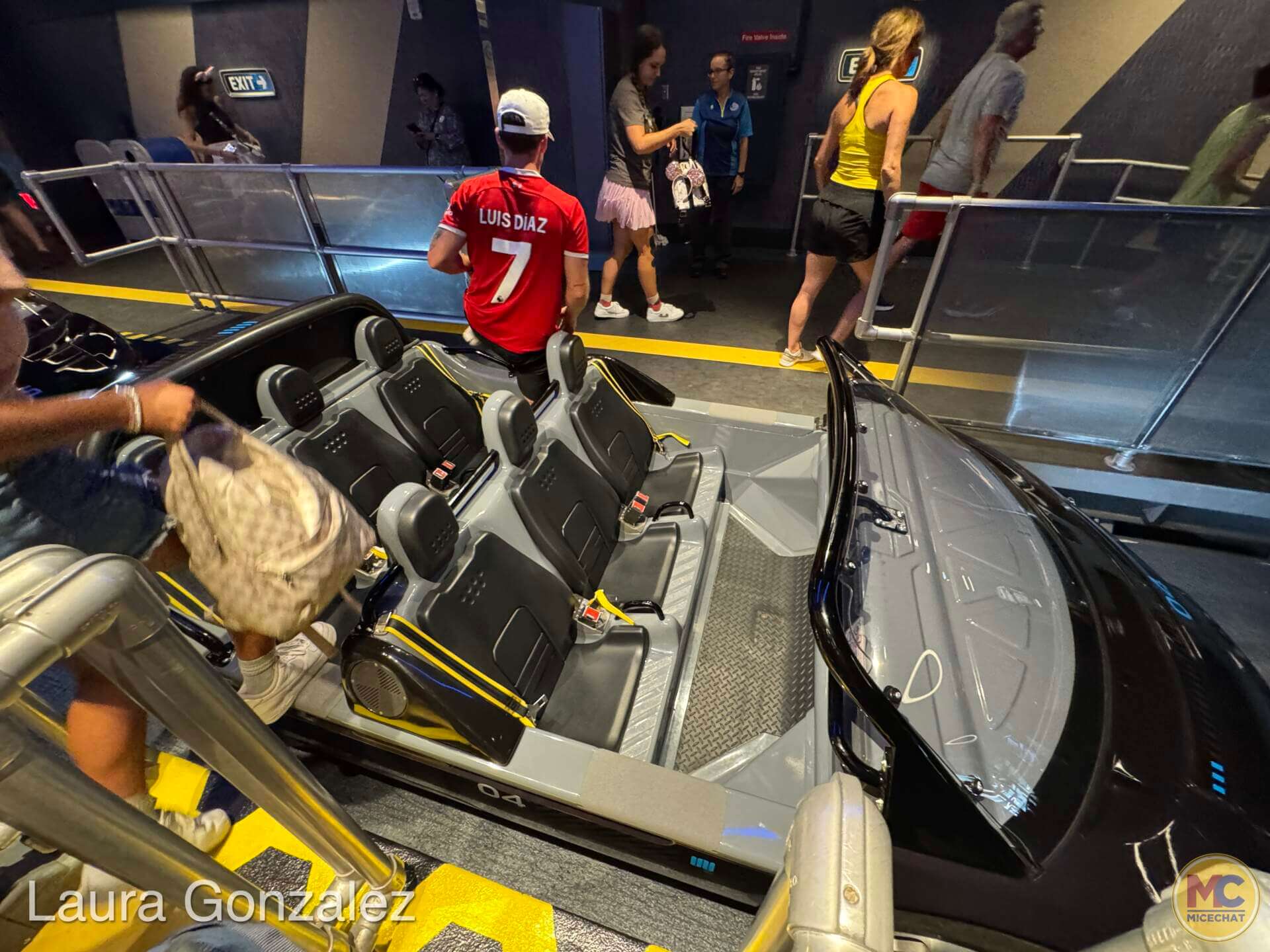 Starlight Parade, WDW UPDATE: New Parade, Revived Ride & A Not-So-Merry Goodbye