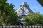 Disneyland_Fantasyland_Matterhorn_Scafolding Down