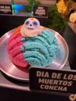 Universal Halloween Horror Nights dia de los muertos concha