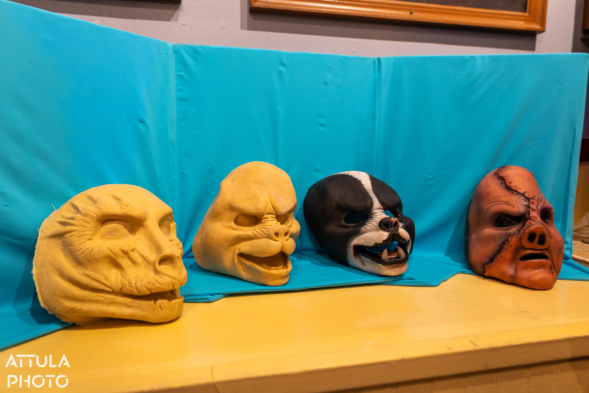 Knott's Scary Farm, 🎃 Knott’s Scary Farm 2025 Guide: New Mazes, What’s Leaving, Haunted Happenings, Foodie Frights & a Hangin’