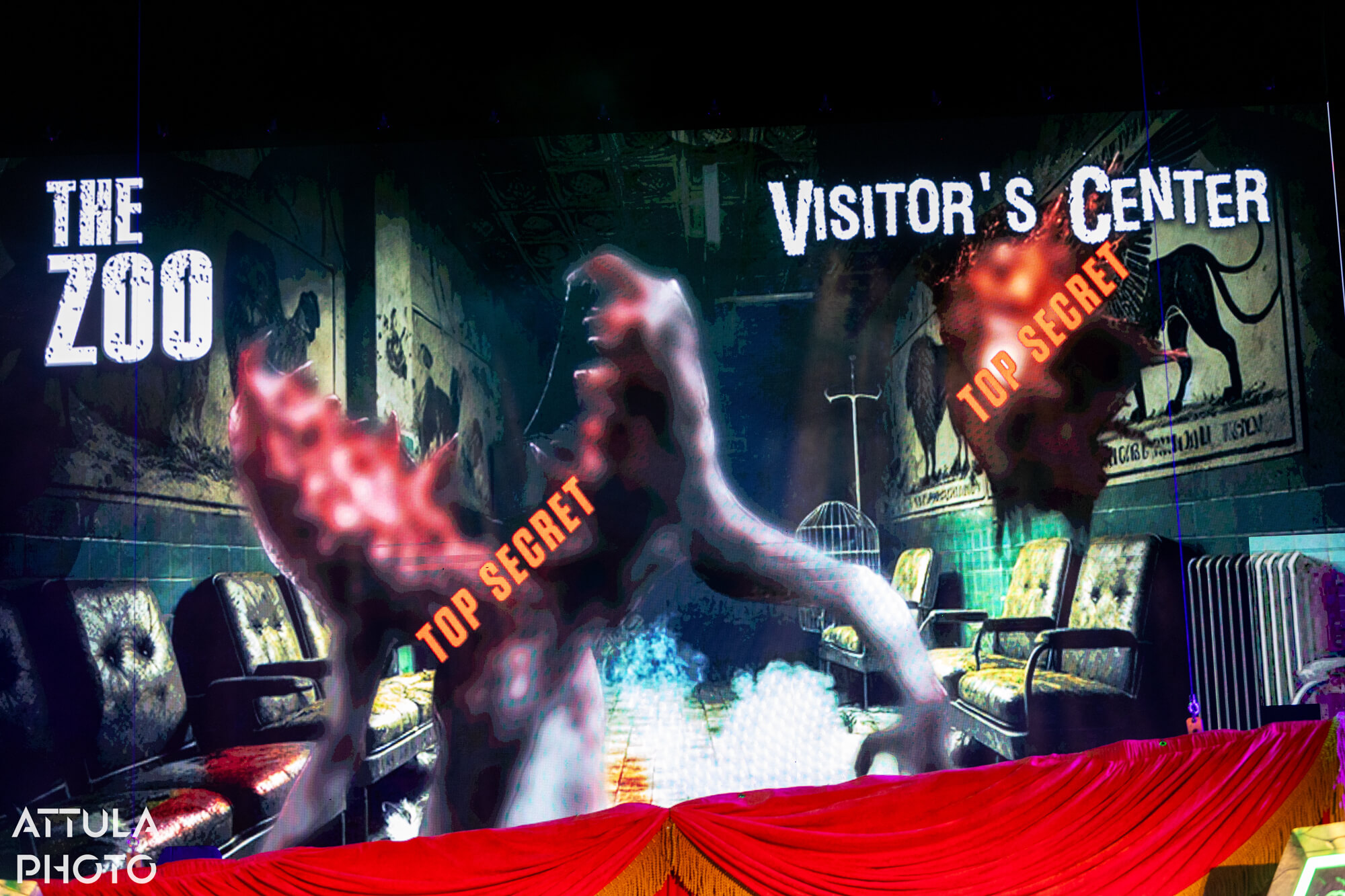 Knott's Scary Farm, 🎃 Knott’s Scary Farm 2025 Guide: New Mazes, What’s Leaving, Haunted Happenings, Foodie Frights & a Hangin’