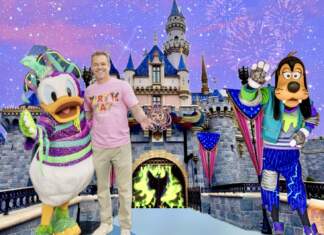 DISNEYLAND UPDATE: Pumpkins, Projects & Pixie Dust!