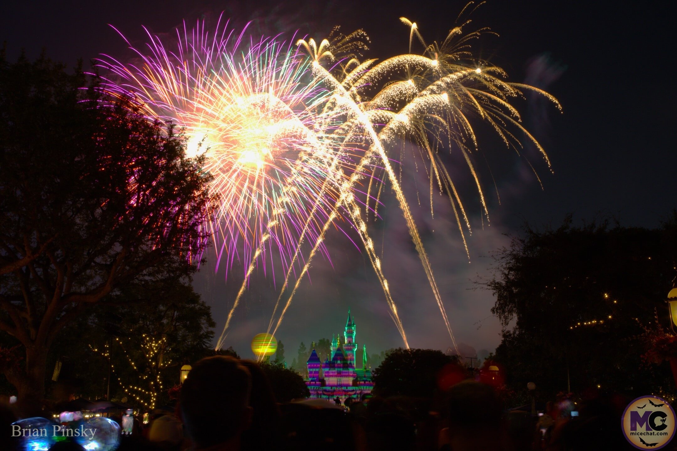 Halloween Time, Disneyland Update: Halloween Time Treats… And a Few Tricks!