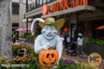 Dosntown Disney_Halloween Decorations_Ghosts with Jack-o-Lanterns-2