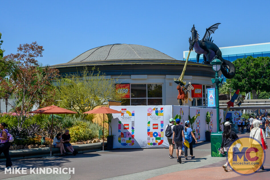 , DISNEYLAND UPDATE: Pumpkins, Profits & Park Progress!