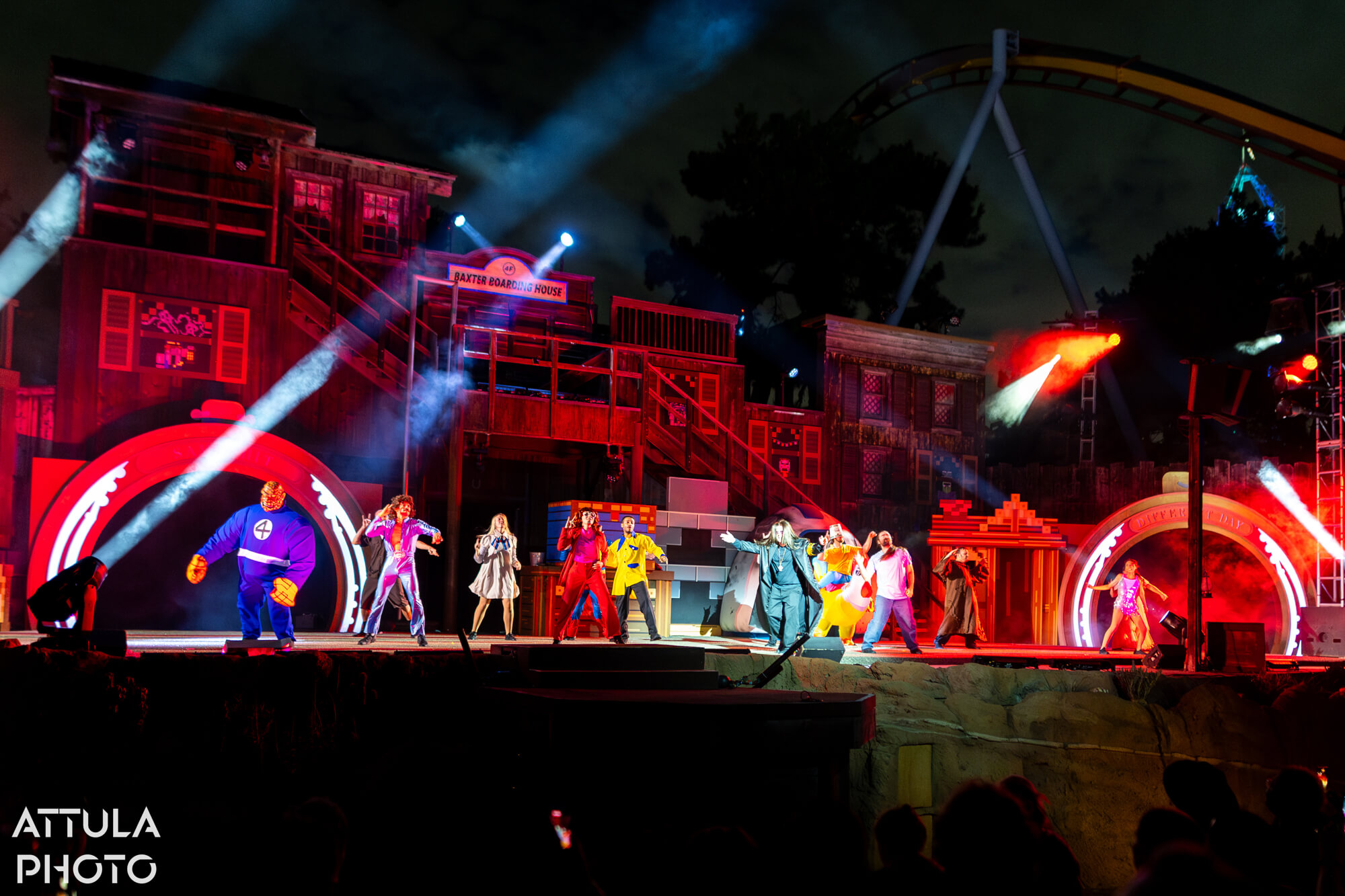 Knott's Scary Farm, 🎃 Knott’s Scary Farm 2025 Guide: New Mazes, What’s Leaving, Haunted Happenings, Foodie Frights & a Hangin’