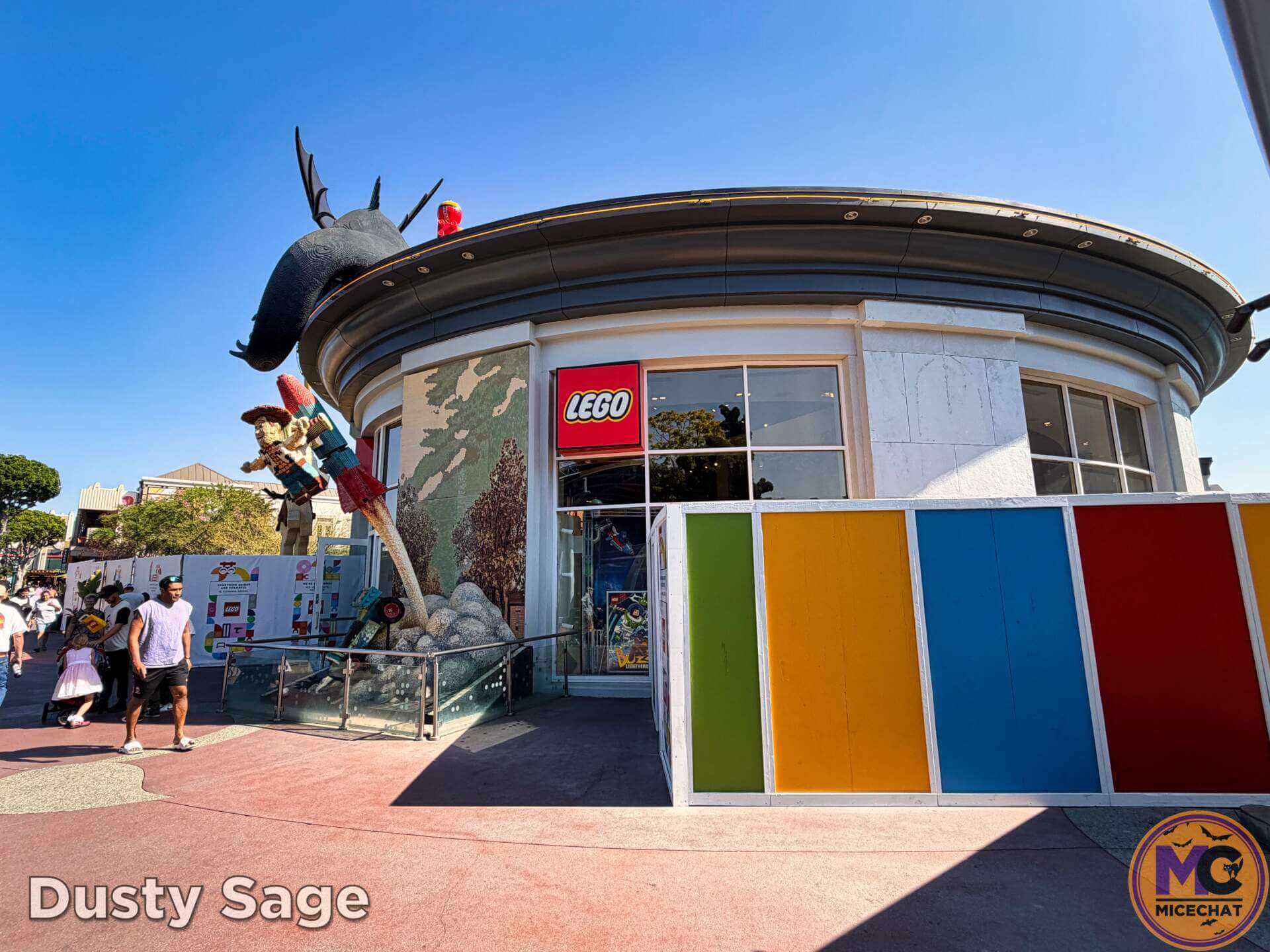 , DISNEYLAND UPDATE: Pumpkins, Peppermint & Price Cuts?!