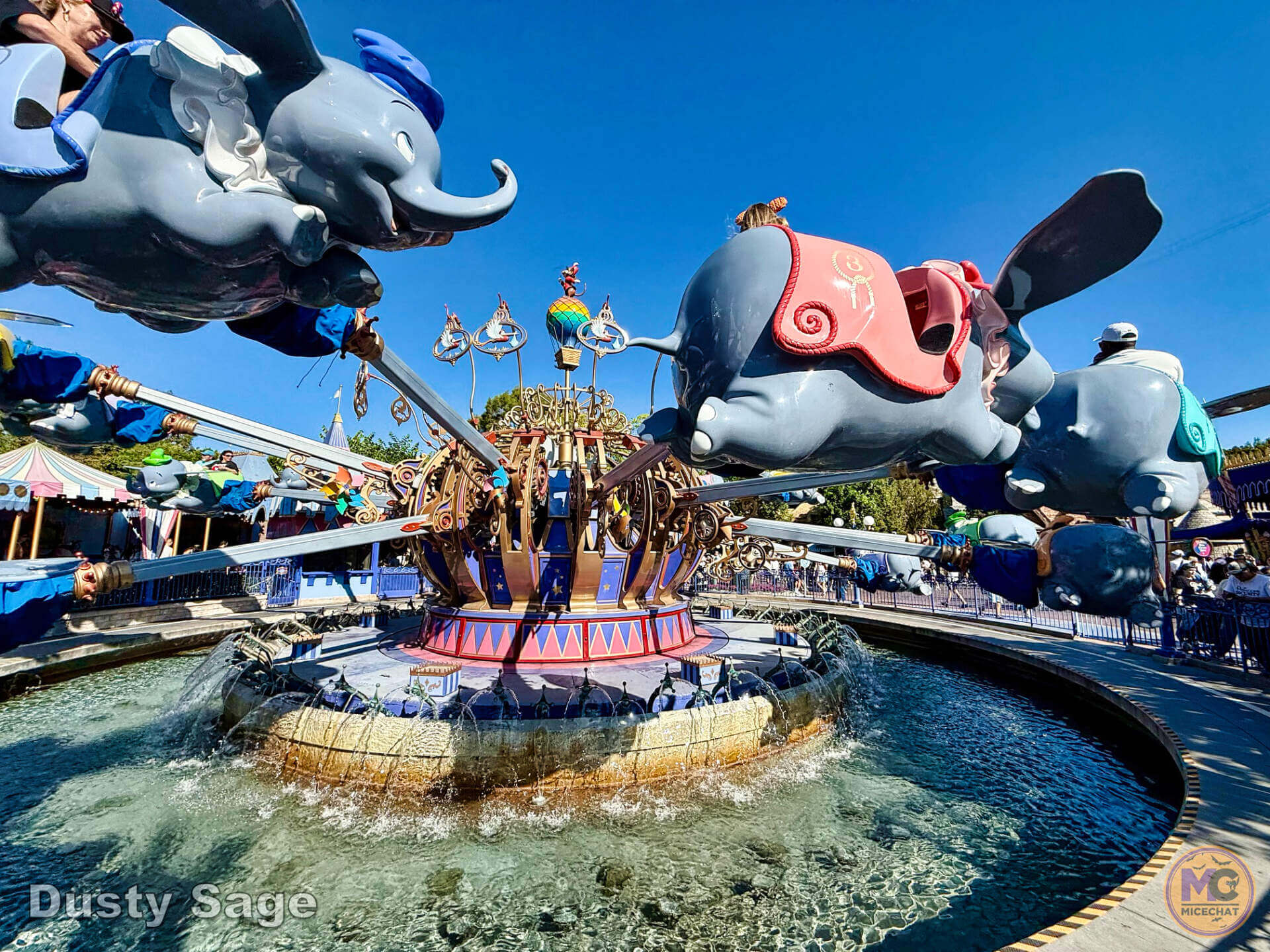 , DISNEYLAND UPDATE: Dramatic Parade Problems, Predictions & Projects