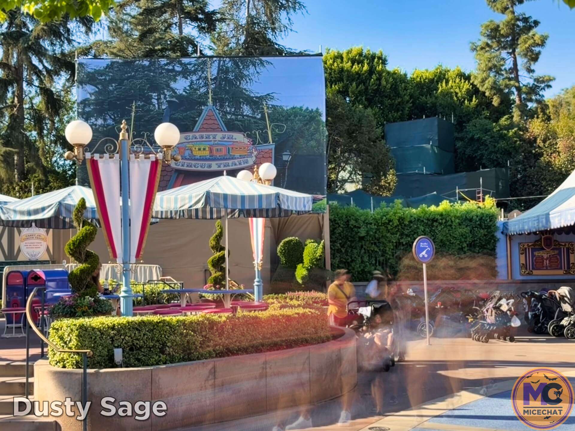 , DISNEYLAND UPDATE: Pumpkins, Peppermint & Price Cuts?!