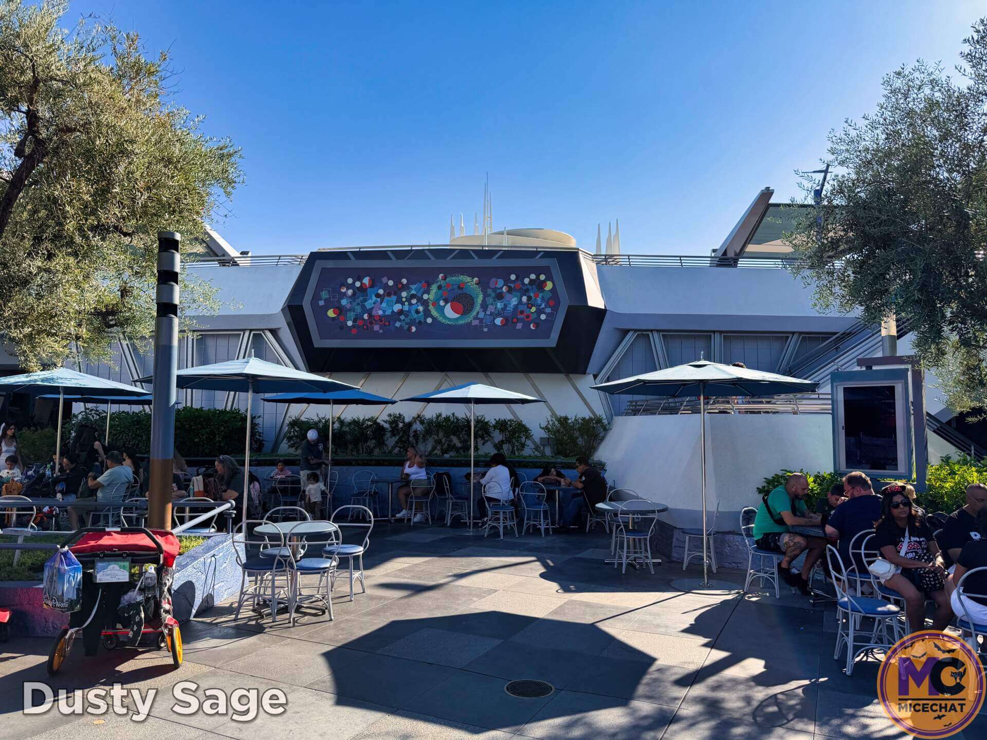 , DISNEYLAND UPDATE: Pumpkins, Peppermint & Price Cuts?!