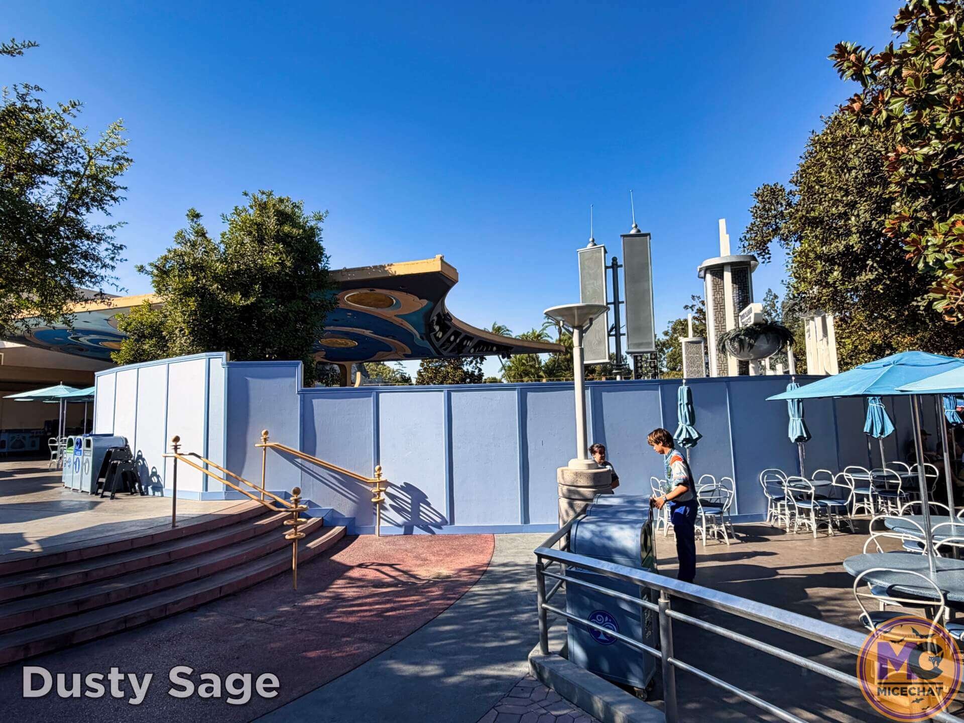 , DISNEYLAND UPDATE: Pumpkins, Peppermint & Price Cuts?!