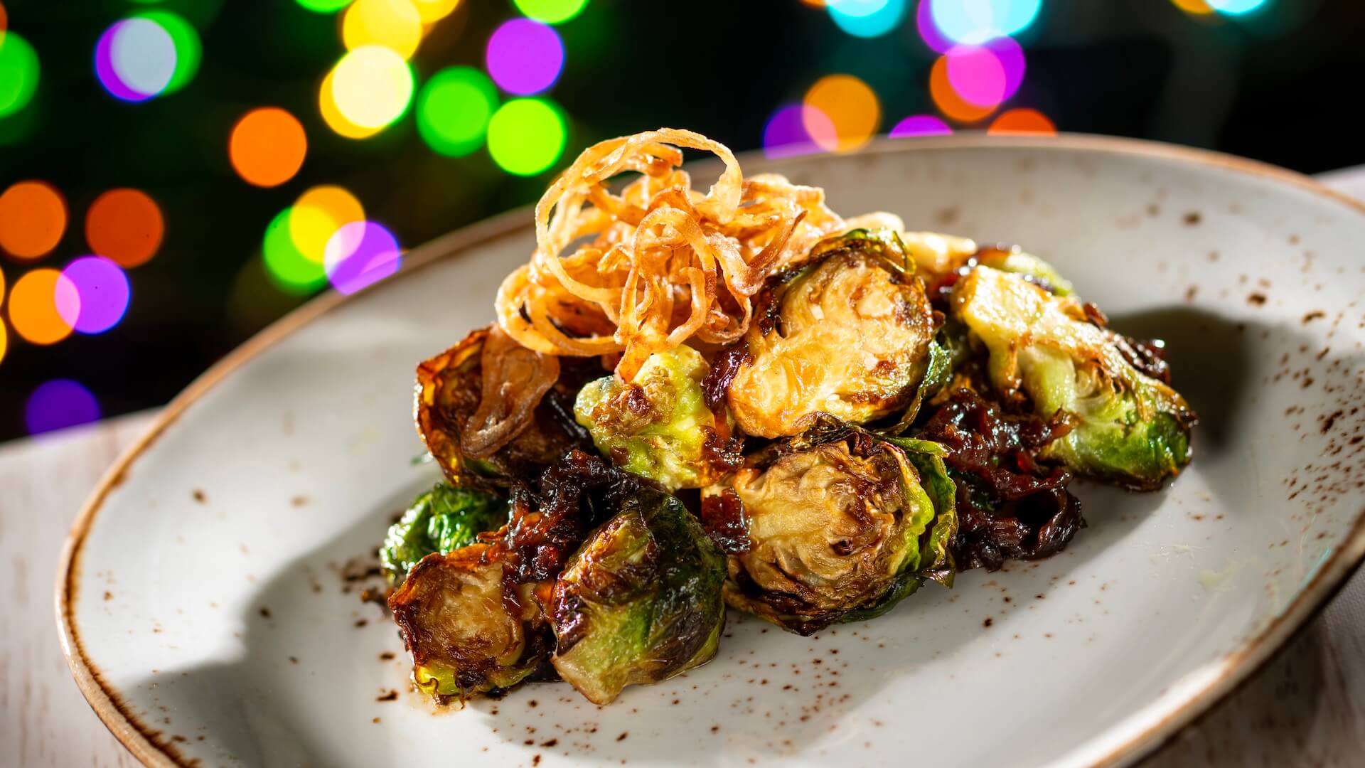 WDW Holiday Foodie Guide, WDW Holiday Foodie Guide 2025: Parks, Hotels & Disney Springs