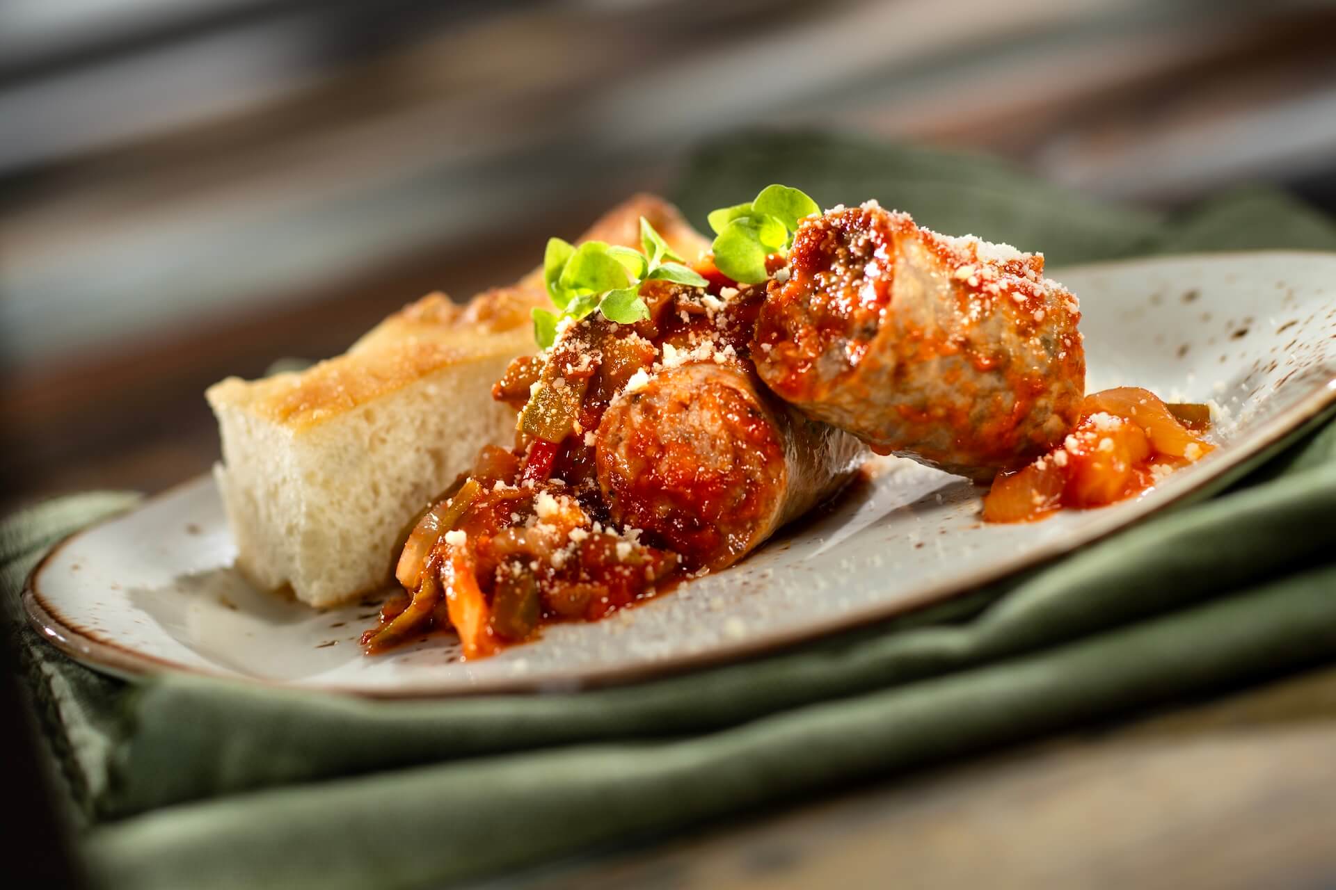 WDW Holiday Foodie Guide, WDW Holiday Foodie Guide 2025: Parks, Hotels & Disney Springs