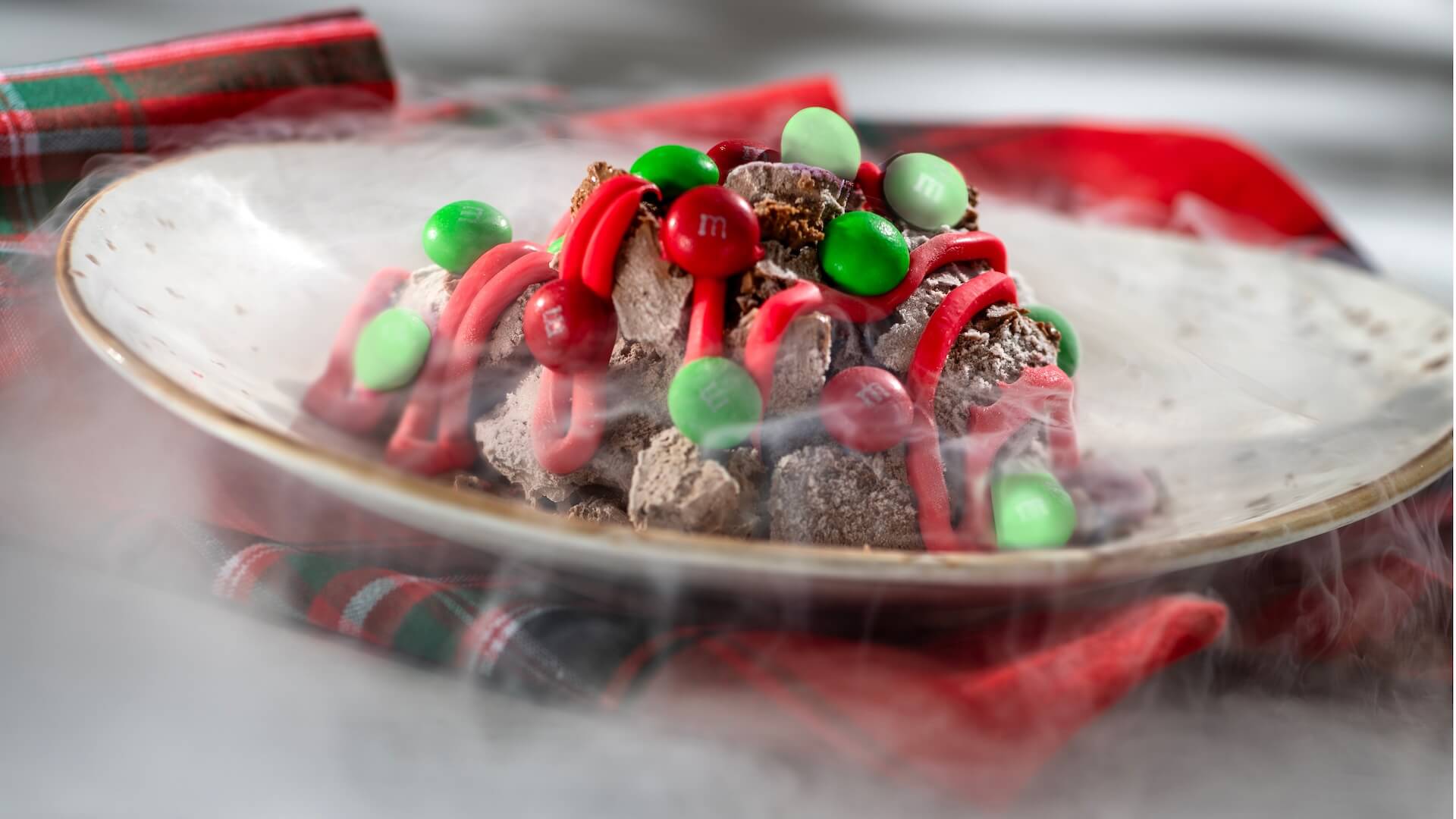 WDW Holiday Foodie Guide, WDW Holiday Foodie Guide 2025: Parks, Hotels & Disney Springs