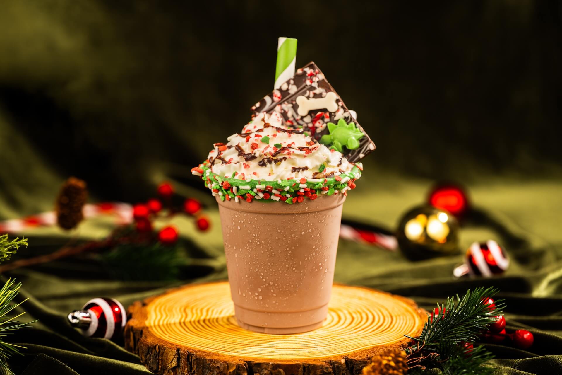 WDW Holiday Foodie Guide, WDW Holiday Foodie Guide 2025: Parks, Hotels & Disney Springs